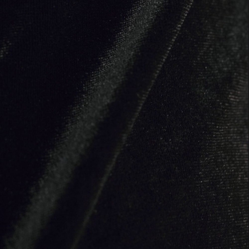 Jenny Yoo 🖤 Black Velvet Gown - Picture 4 of 4